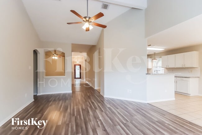 Building Photo - 16310 Great Forest Ct