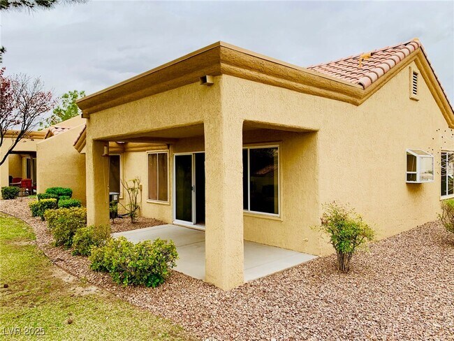 Foto del edificio - 2836 Billy Casper Dr