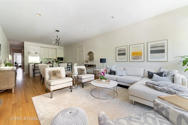 Foto del edificio - 422 W Deming Pl