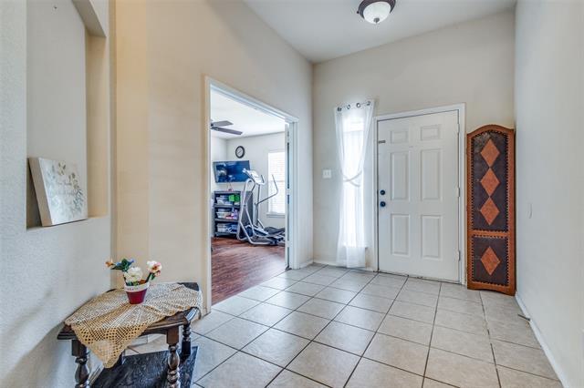 Building Photo - 6025 Goldenrod Dr