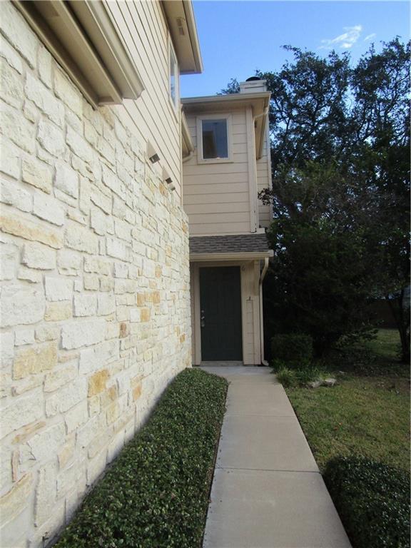 Building Photo - 7500 Shadowridge Run