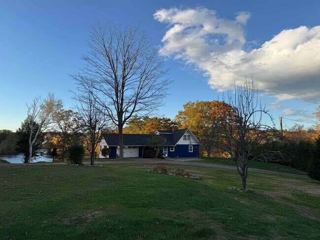 Foto del edificio - 17 Great Cove Dr