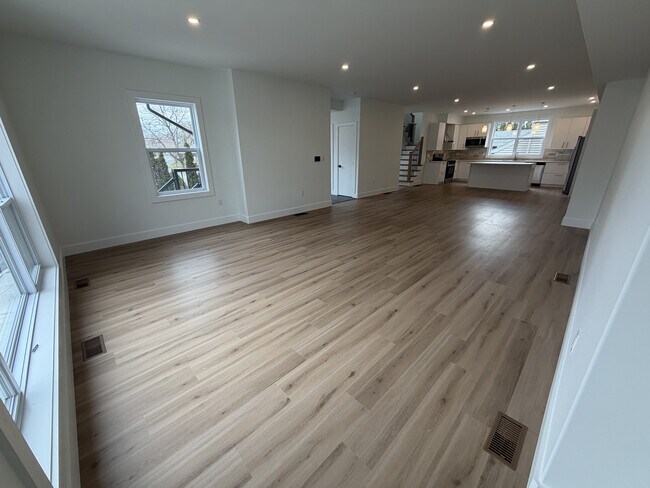 Pièce de vie principale - 5782 Kaye St