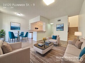 Building Photo - 14520 Plummer St