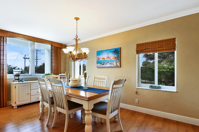 Foto del edificio - 300 S Beach Rd