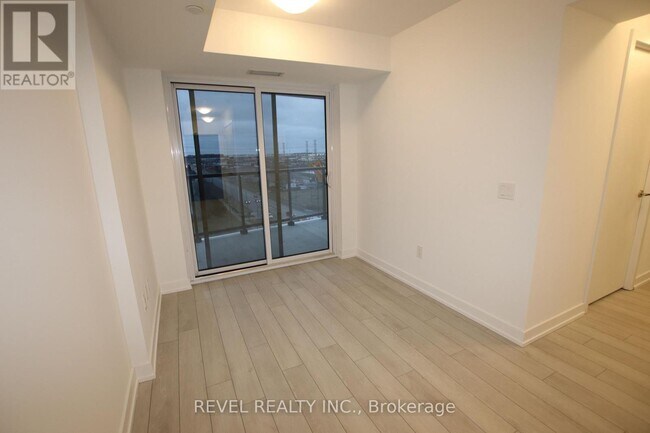 Photo du bâtiment - 1480 Bayly St