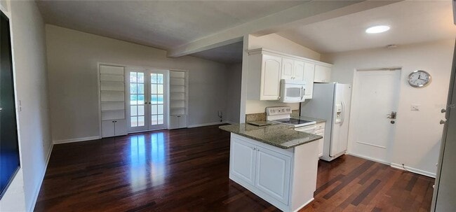 Building Photo - 424 Dunraven Dr