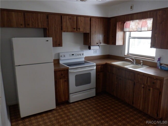 Building Photo - 146 W Casurina Pl