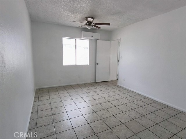 Building Photo - 12873 Cactus Dr