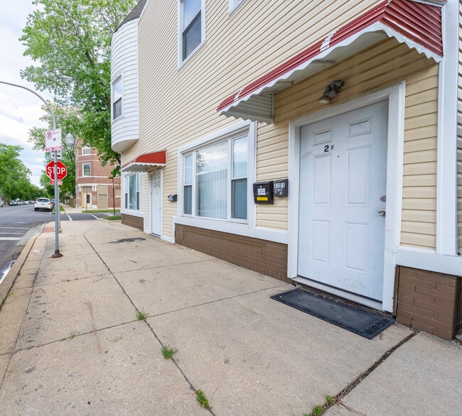 Foto del edificio - 3101 W 38th St