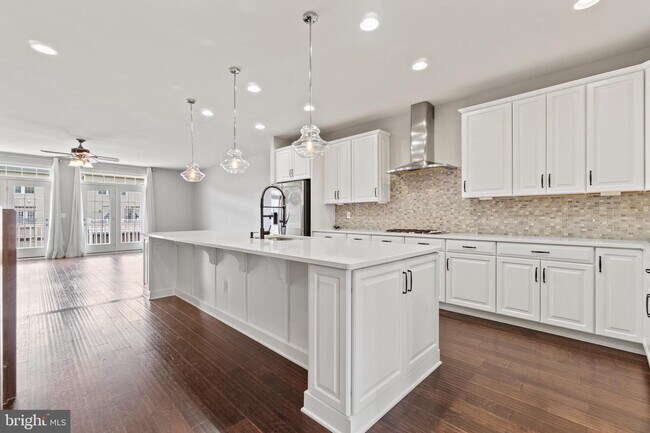 Building Photo - 13712 Senea Dr