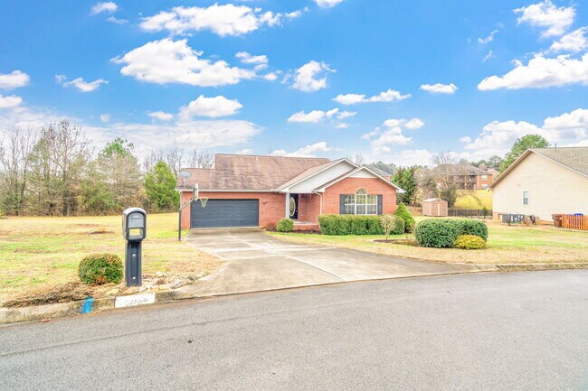 Building Photo - 3446 Tres Bien Ln