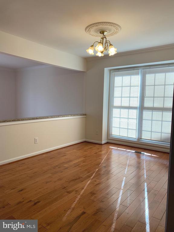 Foto del edificio - 507 Falkirk Ct