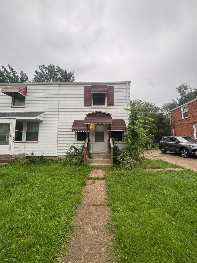 Building Photo - 1487 E 250th St