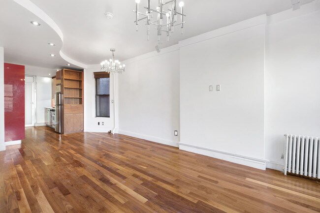 Foto del edificio - 405 W 48th St