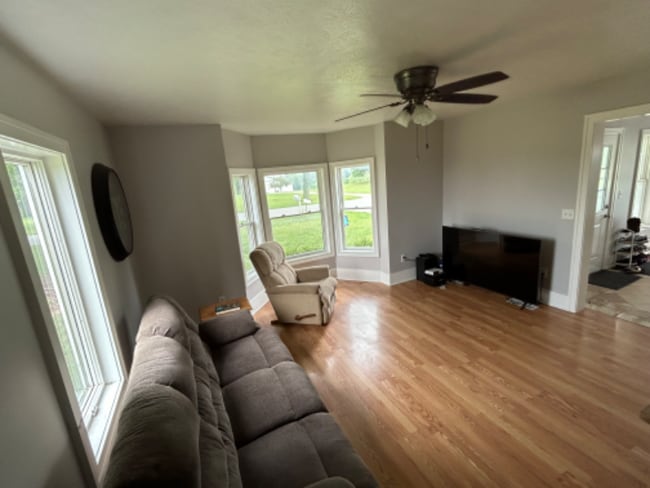 Foto del edificio - 4450 82nd St SW