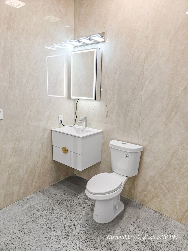 Foto del edificio - 1522 W Fulton Rd