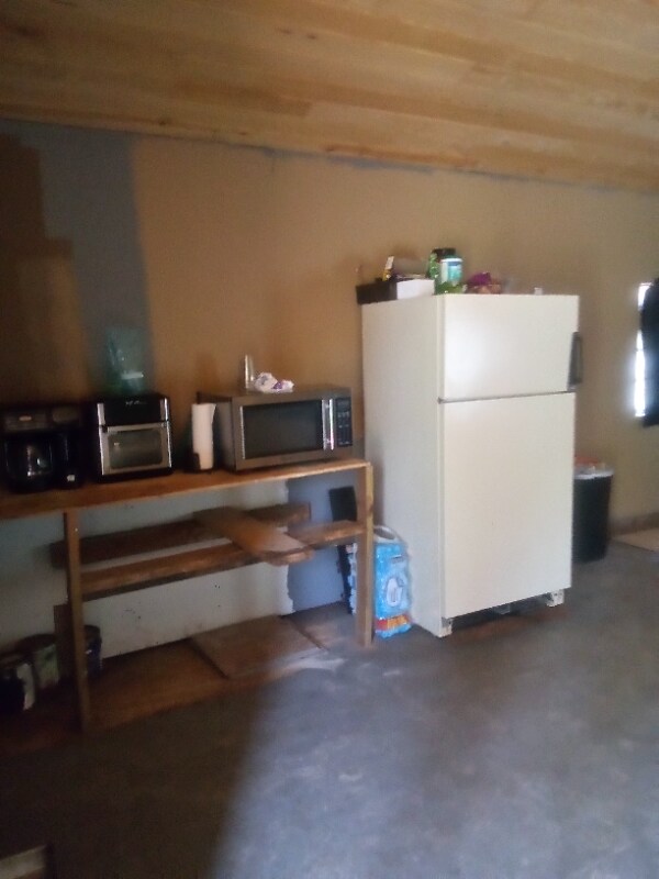 355 Holly Ln, Kentwood, LA 70444 House Rental in Kentwood, LA