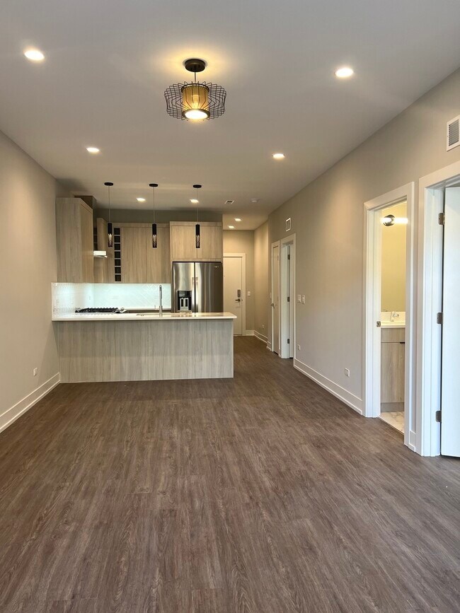 Foto del edificio - 3244 N Lincoln Ave
