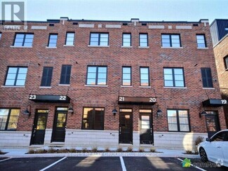 Building Photo - 70-70 Plains Rd W