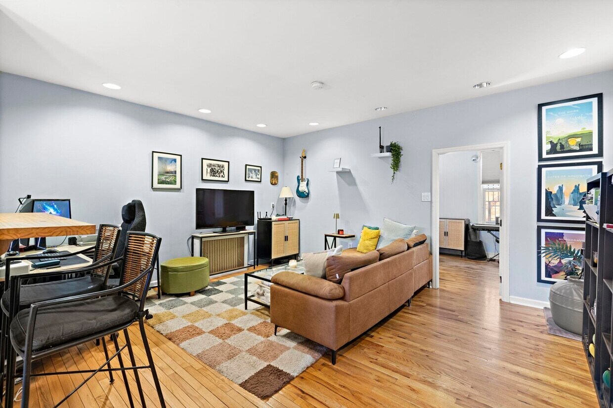 Foto principal - 358 14th St