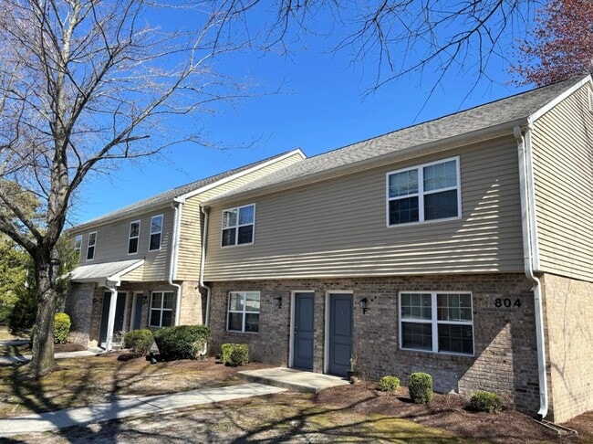 Building Photo - James E. Leonard Apartments