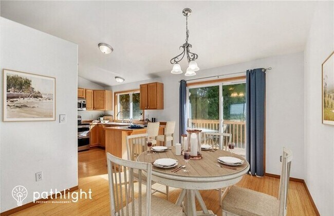 Building Photo - 17611 Topper Ct, Arlington, WA, 98223