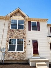 Building Photo - 4220 Elm Ct