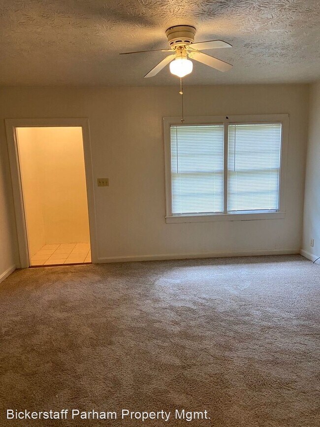 Building Photo - 4317 3rd Ave