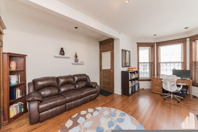 Foto del edificio - 3744 N Fremont St