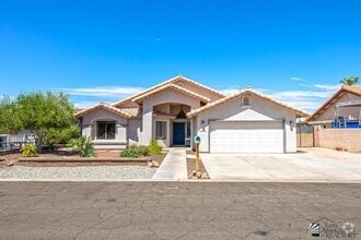 Building Photo - 10772 S Ave Primavera
