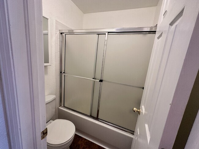 Foto del edificio - Available August!  Charming Townhome in Table Mountain Heights!