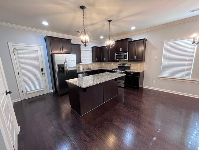 Foto del edificio - 2491 Mimms Ln