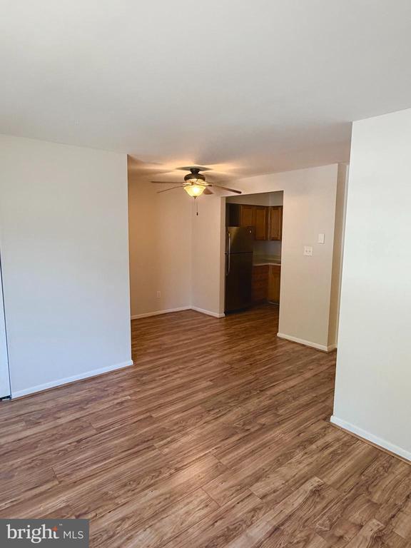 Foto del edificio - 177 Parker Ave