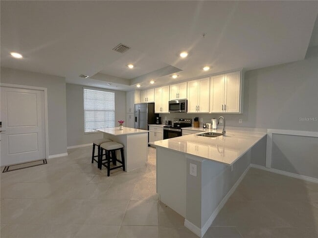 Foto del edificio - 14221 Heritage Landing Blvd