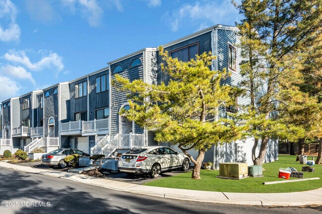 Foto del edificio - 4 Black Pine Ln