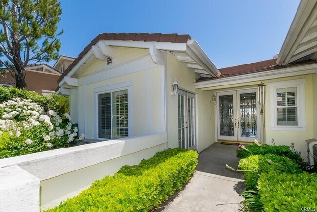 Foto del edificio - 5677 Carmello Ct