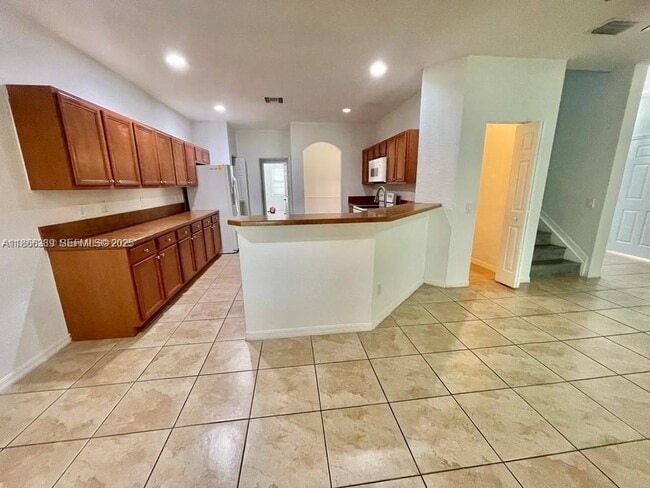 Building Photo - 804 Quartz Terrace