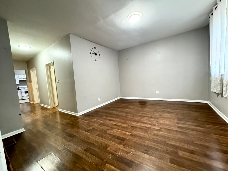 Foto principal - 2228 W 18th Pl