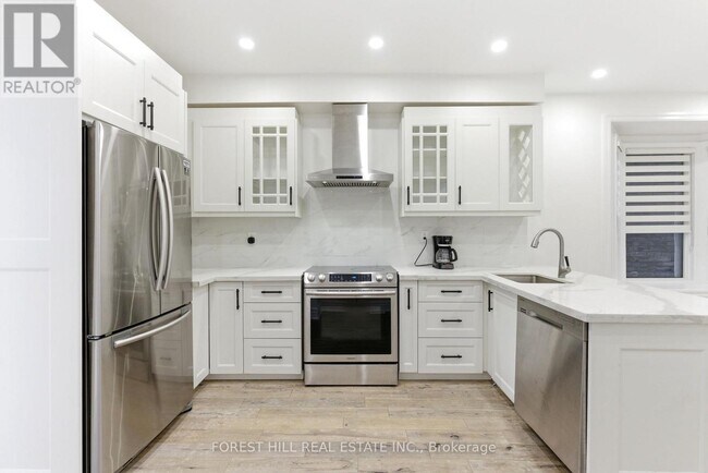 Photo du bâtiment - 1297 Davenport Rd