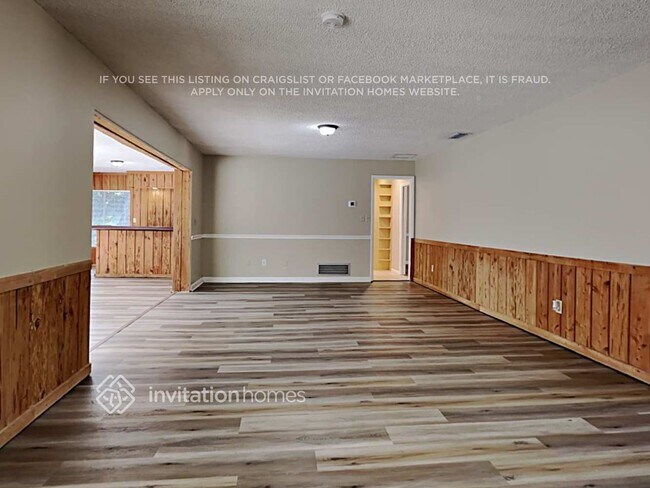 Foto del edificio - 111 Fox Valley Ct