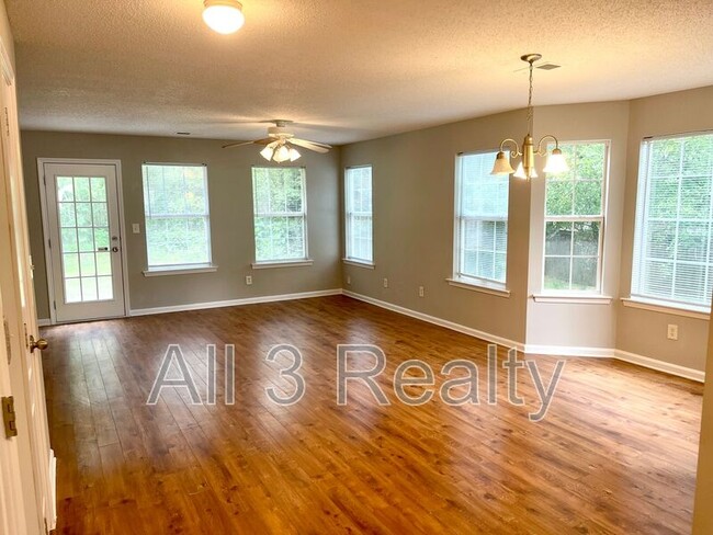 Building Photo - 140 Prattling Ct