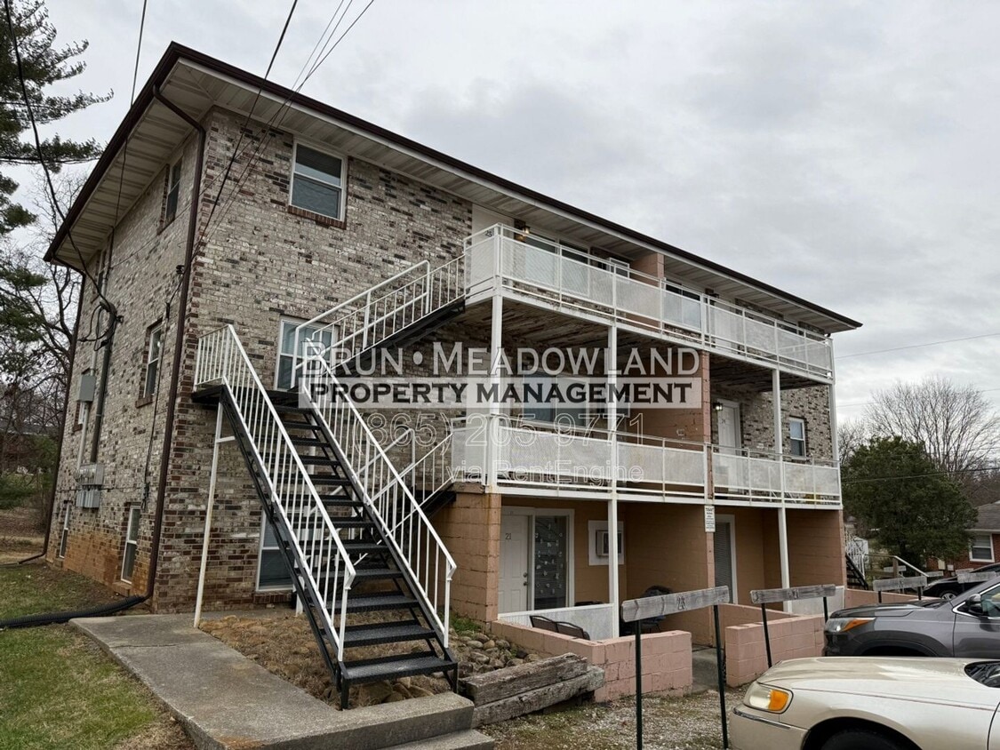 Photo - 1424 Mcarthur Rd