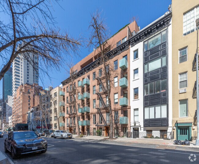 Building Photo - Beekman Hill Co-Op Apartments