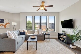 Building Photo - Midtown Stillwater