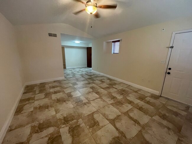 Building Photo - 15560 SW 104th Ter