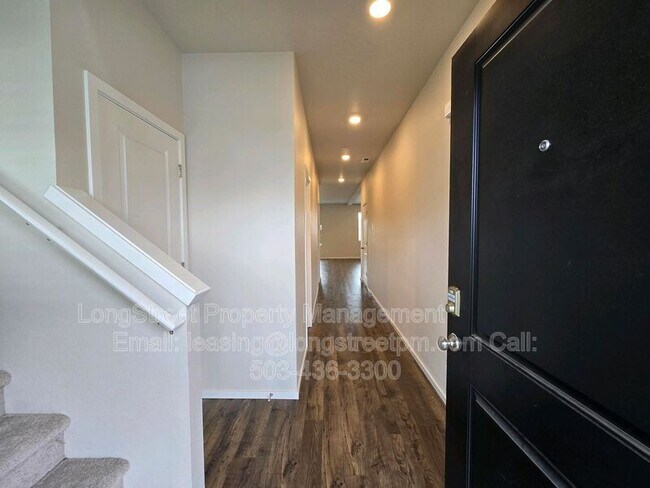 Foto del edificio - 412 Lost Lake St NE