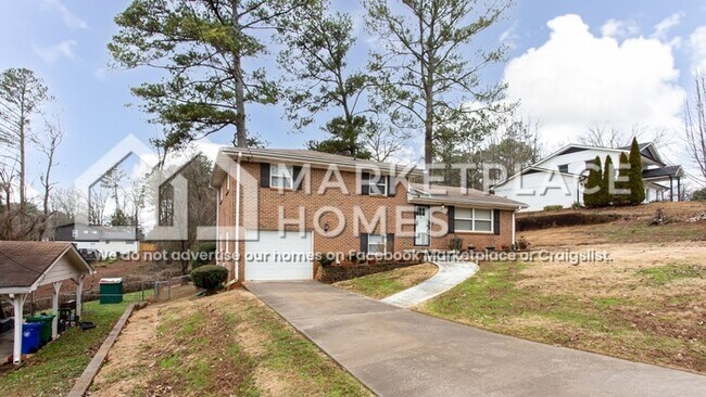 Building Photo - 2795 Pendant Pl