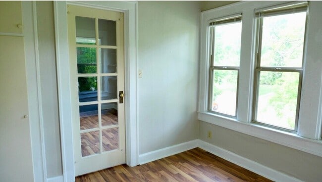 Bedroom - 4901 N Washington Blvd