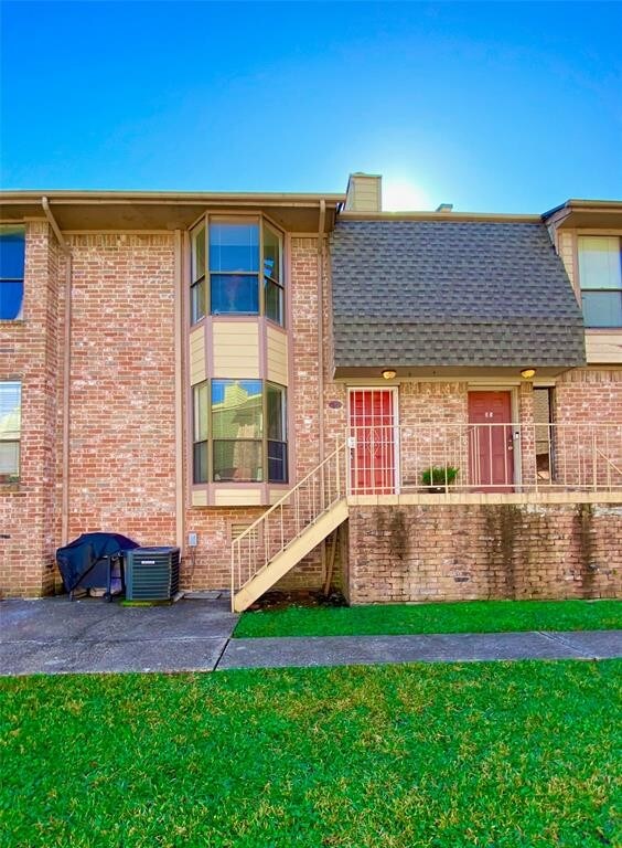 2103 Place Rebecca Ln, Houston, TX 77090 Condo for Rent in Houston